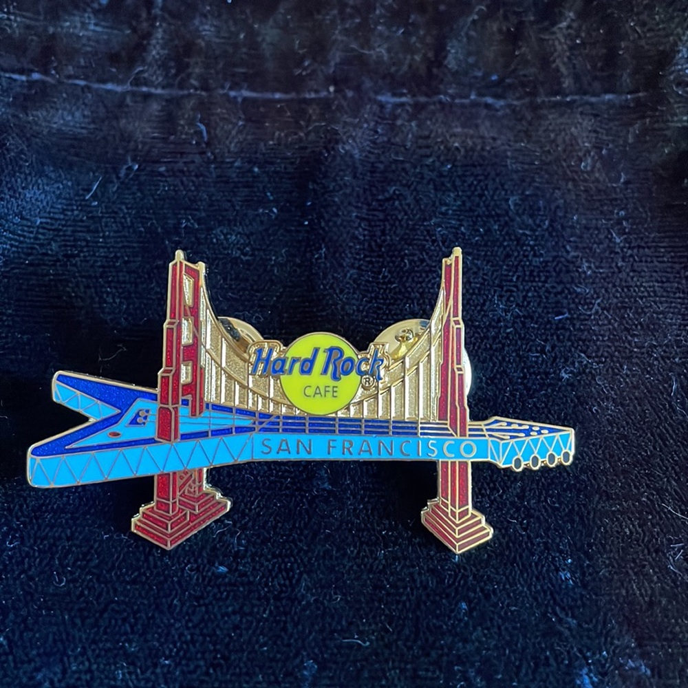 Hard Rock Cafe Pins - Picture 4 of 11